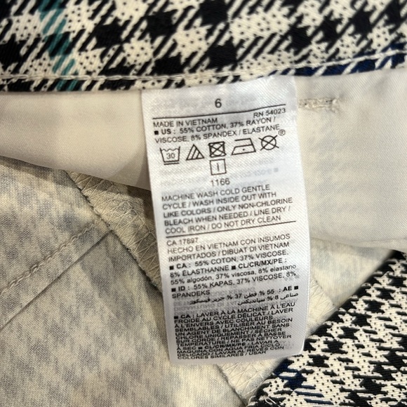 High Rise Pixie Pants - Picture 4 of 4